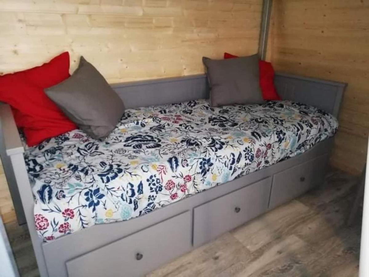 Studio Marmotte Font-Romeu 4 Personnes Avec Balcon Residence Val Soleil Entierement Renove En Juin 2021 Place De Parking & Wifi Gratuit , Draps & Serviettes De Toilettes Non Inclus, Sabanas Y Toallas No Incluidos Экстерьер фото